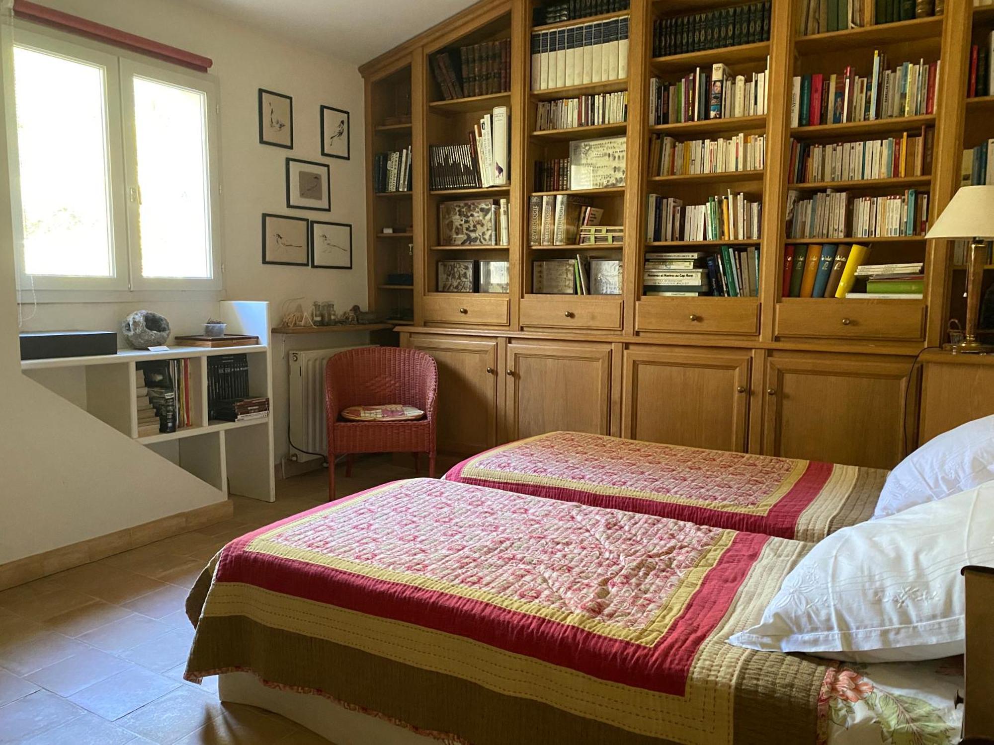 Domaine De Fondouce Bed & Breakfast Villeveyrac ภายนอก รูปภาพ